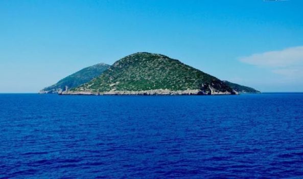 NË OPERACION EDHE GUARDA DI FINANZA/ Policia e Vlorës detaje për gomonen në ndjekje, ja ku u pikas