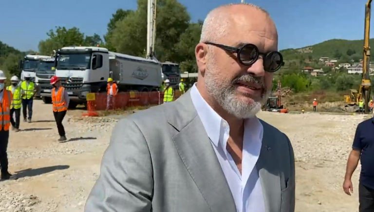 RINDËRTIMI/ Rama në Bubq: 45 apartamente dhe 132 banesa të reja, qytetarët që kanë nevojë për shtëpi do jenë…
