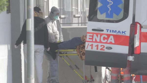 SHIFRAT E COVID-19/ 5 të infektuar në Mirditë, 4 anëtarë të një familje dhe drejtori i Drejtorisë së tensionit të Lartë