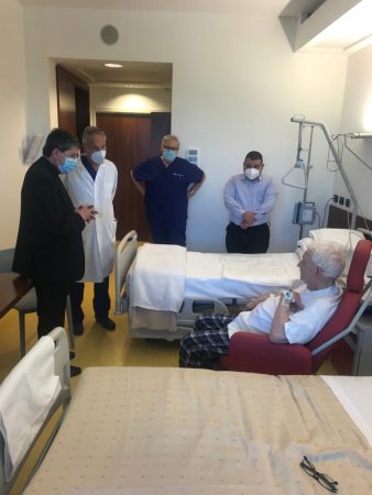 IU NËNSHTRUA NDËRHYRJES KIRURGJIKALE NË ITALI/ Nipi i kardinalit të parë shqiptar jep informon mbi gjendjen e tij shëndetësore: Ja ç’më tha në reanimacion…