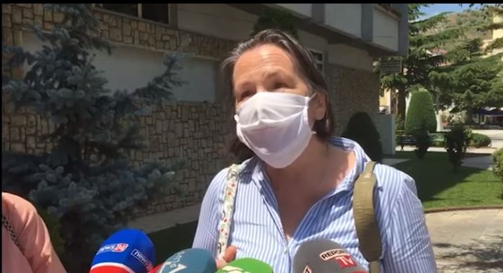 KRITIKA METËS DHE OPOZITËS/ Ambasadorja franceze: Listat, çështje shqiptare! Mos thoni pa pushim po shtohen kushtet nga BE-ja për Shqipërinë
