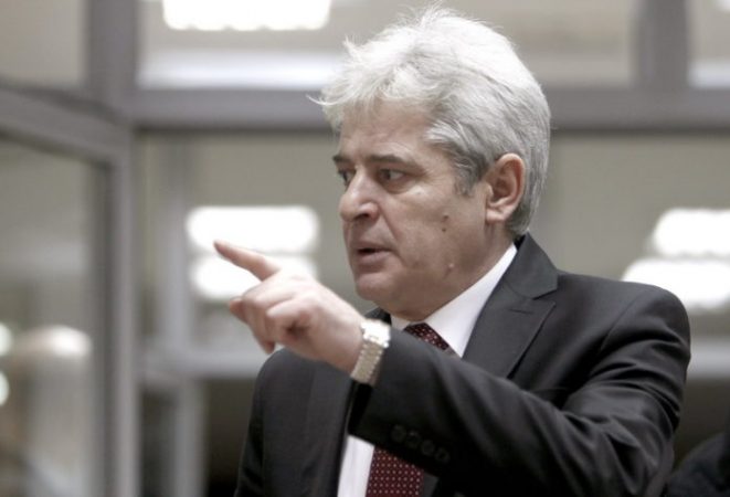 THIRRJA NGA HAGA/ Sqaron Ali Ahmeti: Jam ftuar si dëshmitar nga prokuroria speciale e Kosovës, në dispozicion të drejtësisë për të…