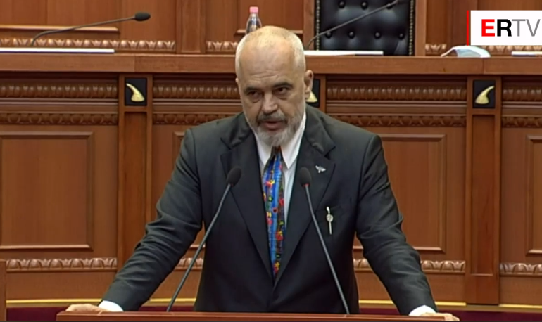 LIVE/ Kryeministri Rama flet për rendin e ditës në Kuvend
