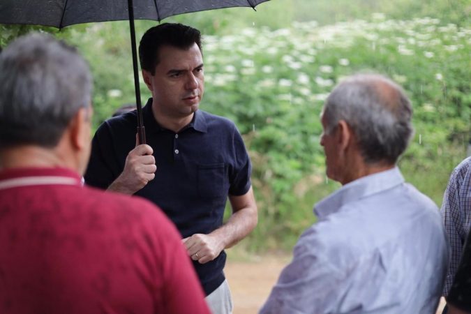ME FERMERËT E POGRADECIT/ Basha: “Ramavirusi” ka harxhuar 700 mln euro për fasada, ndërsa fermerët, biznesi, qytetarët janë lënë në mëshirë të fatit