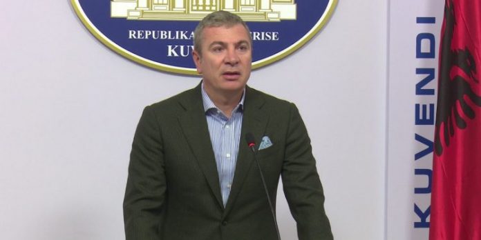 GJIKNURI KËRKON MBLEDHJEN E KËSHILLIT POLITIK/ I pranishëm dhe Rama: Ftojmë dhe Bashën me Kryemadhin
