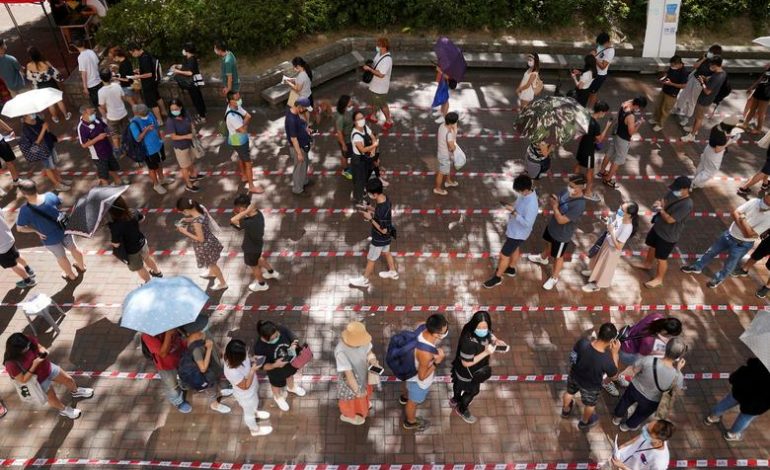 COVID-19 DHE PROTESTA/ SHKREPJET e javës anë e mbanë globit sipas “Reuters”