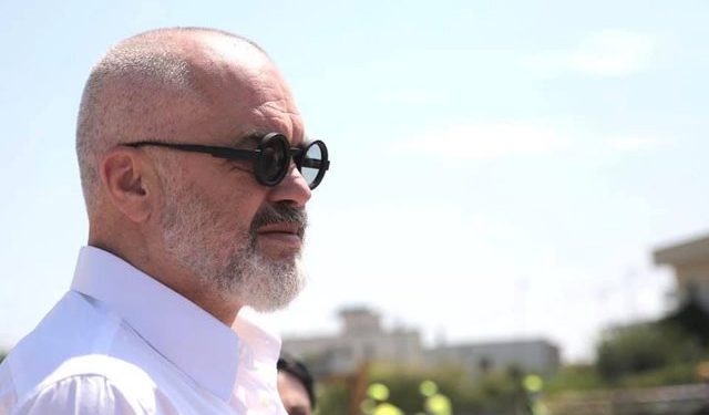 JEP LAJMIN/ Rama: Miratohen pagat e luftës për punonjësit dhe të larguarit nga puna të transportit rrugor