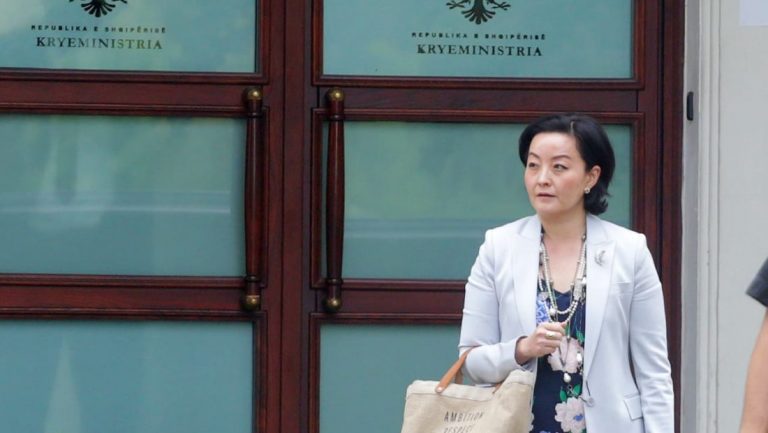 YURI KIM 2 ORË TAKIM ME RAMËN NË KRYEMINISTRI/ Burime nga ambasada: SHBA i ka të qarta pritshmëritë për marrëveshjen e 5 qershorit