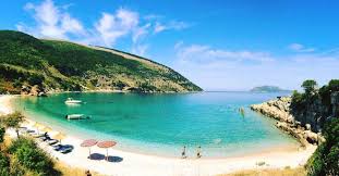 SAZAN-KARABURUN DESTINACIONET MË TË KËRKUARA/ Turistët: Ishujt janë perla e Shqipërisë, do vijmë sërish