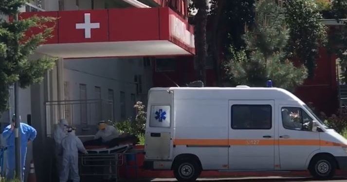 BILANCI I RËNDË/ Katër viktima sot nga Covid-19. Mes tyre një 43 vjeçar (DETAJET)
