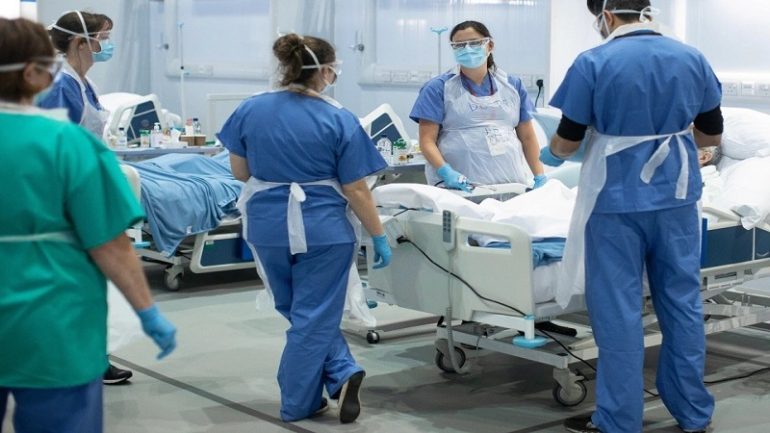 “NUK E BESOJ QË JAM GJALLË…”/ Rrëfimi prekës i të resë që mposhti Covid-19 pas 130 ditëve