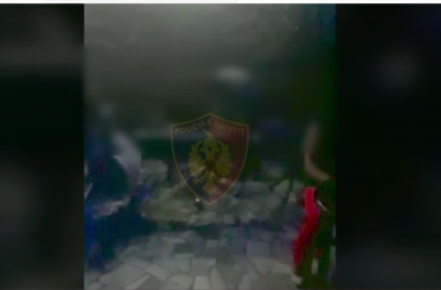 IKËN FRIKA NGA KORONAVIRUSI/ Muzikë ‘live’ tallava, e pësojnë dy administratorët e lokaleve në Fushë-Krujë e Laç (VIDEO)