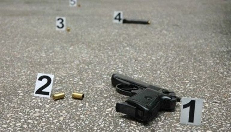 TË SHTËNA ME ARMË PRANË NJË HOTELI NË DURRËS/ Policia gjen… (DETAJT)