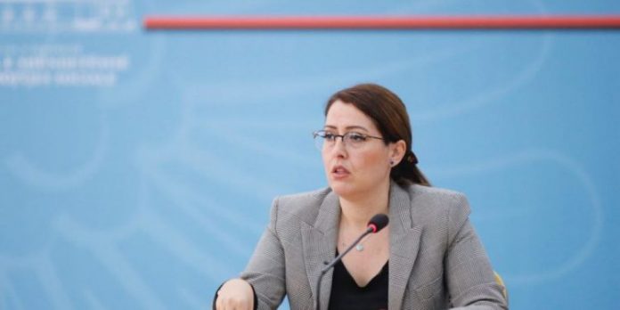 “550 SHTRETËR DEDIKUAR PËR TË PREKURIT ME COVID”/ Manastirliu: Kalimi nga izolimi në hapje të shoqërisë solli rritje të rasteve