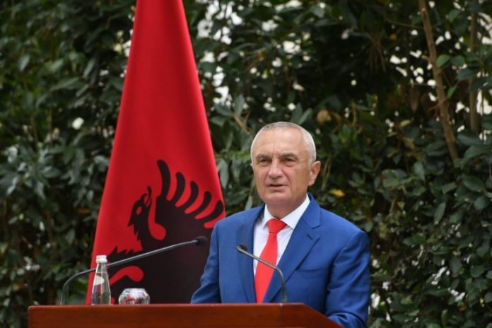 IDEJA E METES PËR REFERENDUM/ Peza: O POPULL, sa gjëra bëhen në emrin Tënd!