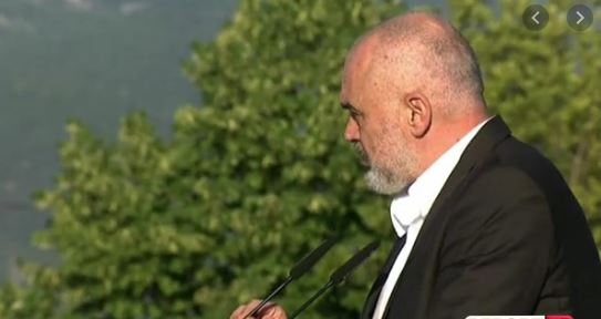 “MOS E HUMBISNI VETEN NGA…”/ Rama flet për Covid-19, ja çfarë thotë për vendosjen e MASKAVE