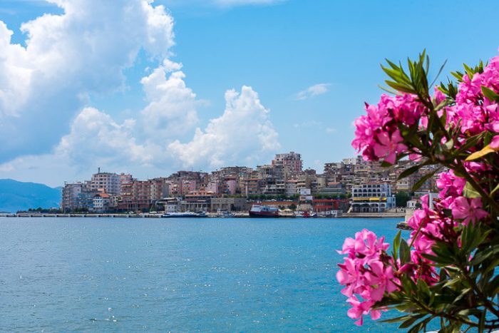 COVID-19/ Infektohet një grua në Sarandë, ja lidhja e saj me familjen që rezultoi pozitive një ditë më parë