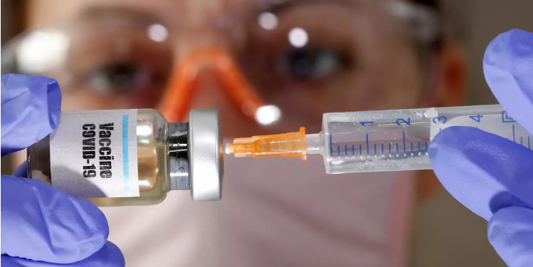 TESTOHEN 30 MIJË PERSONA/ Në SHBA nisin provat e fundit për vaksinë anti-COVID