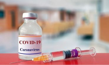 STUDIMI/ Mbi 1/4 e britanikëve mund të refuzojnë të vaksinohen kundër COVID-19