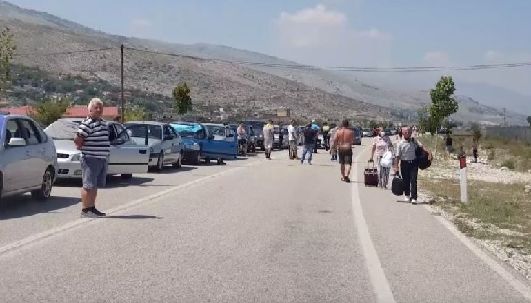COVID-19/ Greqia, raste të pakta infektimi nga Shqipëria