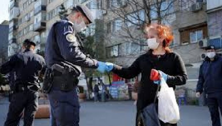 COVID GJUNJËZON RUMANINË/ 58 viktima dhe 1060 raste të reja infeksioni
