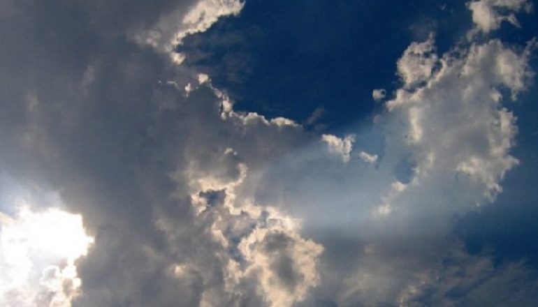 MËNGJES I KTHJELLËT DHE PASDITE ME VRANËSIRA/ Parashikimi i motit për ditën e sotme