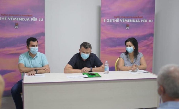 TAKIMI ME DREJTUESIT VENDOR TË PS/ Balla: Dobësia e thellë e kundërshtarit nuk duhet të na vetëkënaqë. Mandati i tretë…