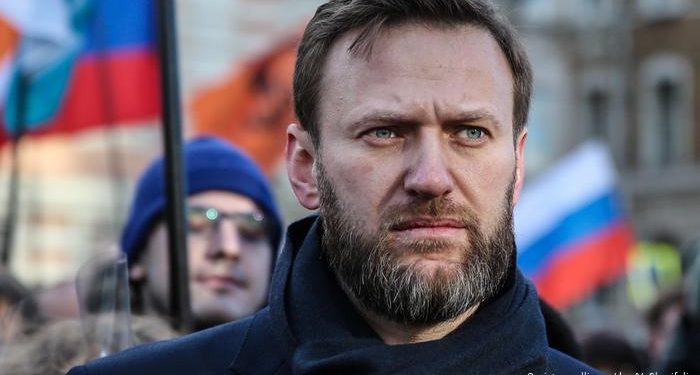“NUK KA GJURMË HELMIMI NË…/ Moska refuzon ofertën e Merkelit për kurimin e Navalny në Berlin