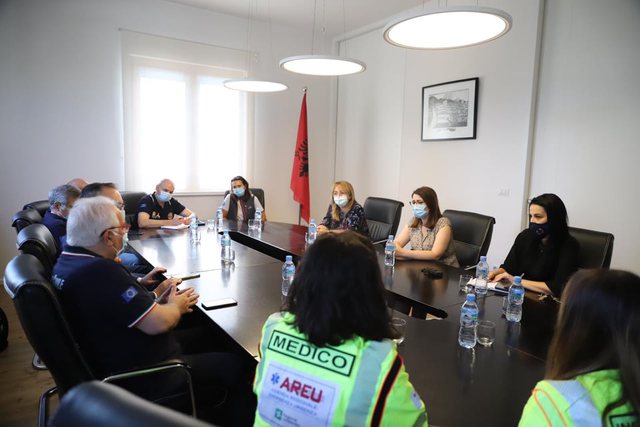 COVID-19/ Ekipi i mjekëve italianë përfundon misionin në Shqipëri