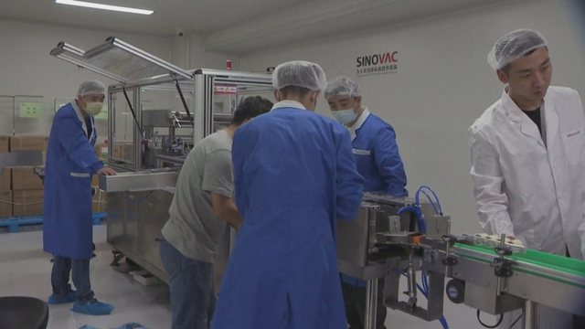 ZBULOHET “SEKRETI”/ Në Kinë ka një muaj që përdoret vaksina kundër koronavirusit, ja rastet