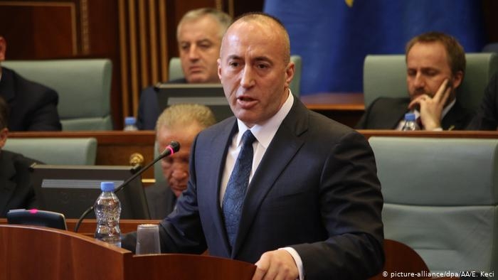 TAKIMI SERBI-KOSOVË MË 2 SHTATOR/ Haradinaj i prerë: Hoti të kërkojë njohjen finale, temat e tjera në plan të dytë