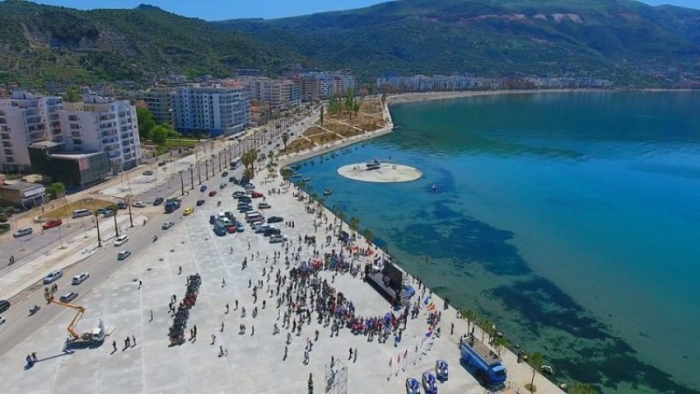 COVID-19 LËSHON “PËRTOKË” VLORËN/ Bie ndjeshëm numri i vizitorëve këtë vit, ja sa përqind më pak se gushtin e kaluar