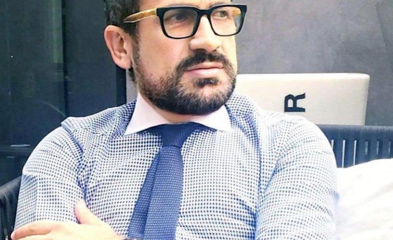 DEBATI PËR KUFIRIN DETAR/ Kreshnik Spahiu: Ja çfarë fshihet pas lojës me detin, si e shiti Berisha pas financimit të fushatës nga grekët…