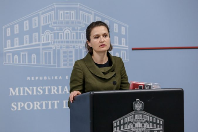 VITI I RI SHKOLLOR/ Shahini: Libra falas për nxënësit deri në klasën e 7-të, si dhe gjithë kategoritë e veçanta deri në të 12-tën