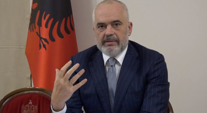 HAPJA E SHKOLLAVE/ Rama: Mbështetje me libra shqip për shqiptarët në Serbi…