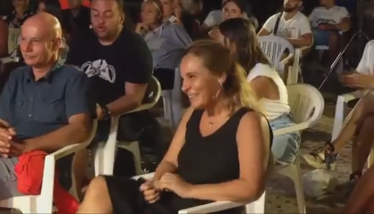 “COVID NUK EKZISTON SE NA MBRON ABAZ ALIU”/ Të rinjtë e LSI-së shfrenohen në Jalë pas teorive të Kryemadhit (VIDEO)
