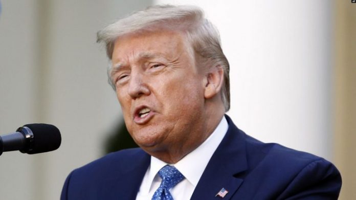 KUJDES ÇFARË POSTON PËR COVID-19/ Facebook dhe Twitter penalizojnë presidentin Trump