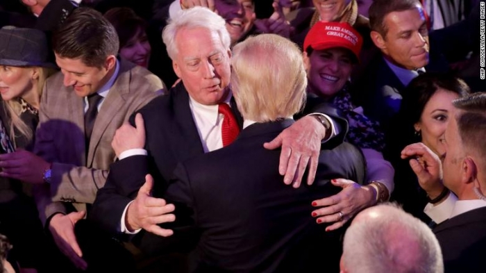 LAJM I TRISHTË NGA SHTËPIA E BARDHË/ Ndërron jetë vëllai i presidentit Donald Trump (MESAZHI PREKËS)