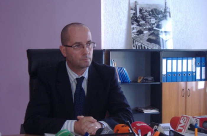 KORONAVIRUSI/ Drejtori i Policisë së Beratit infektohet me COVID-19, preket edhe bashkëshortja