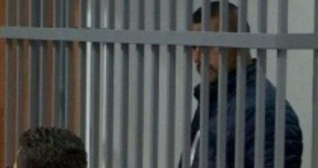 “KA NJERËZ TEK ULLINJTË, TË MARR CA MISH”/ Anëtari i bandës së Habilajve i ngec “sharra në gozhdë” me policët e burgut (ZBARDHEN PËRGJIMET)