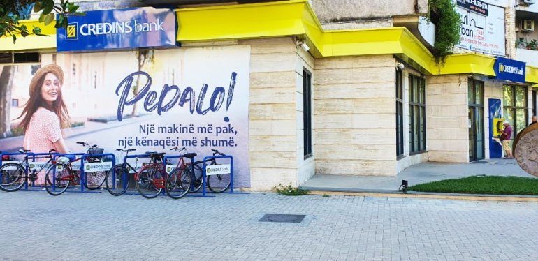 Banka Credins lançon projektin: Pedalo! Një makinë më pak, një kënaqësi më shumë