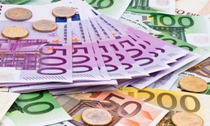 SHTOHEN “MILIONERËT” E VEGJËL/ 12.3 mijë individë kanë të ardhura vjetore mbi 2 milionë lekë; një e treta e tyre janë të dypunësuar