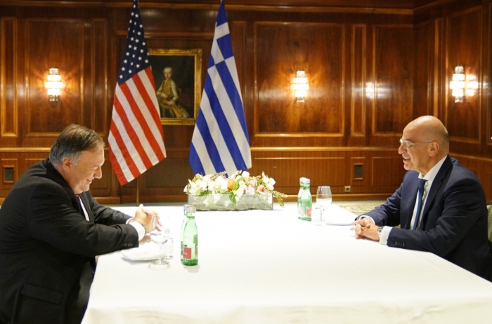 TENSIONET ME TURQINË/ Ministri grek i Mbrojtjes takon Mike Pompeo