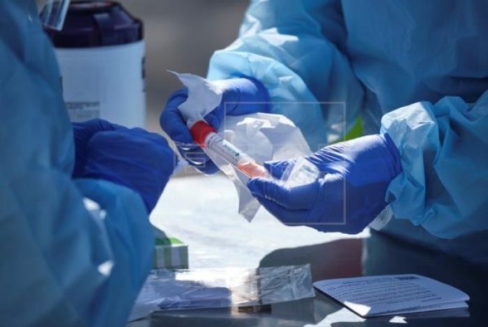 KORONAVIRUSI/ Pozitive me Covid-19 një sanitare në pediatrinë e Korçës, karantinohet stafi