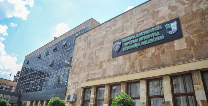 SKANDALI NË KOSOVË/ Komuna e Mitrovicës dyshohet se ka dhënë tenderin për blerjen e 30 MIJË PREZERVATIVËVE