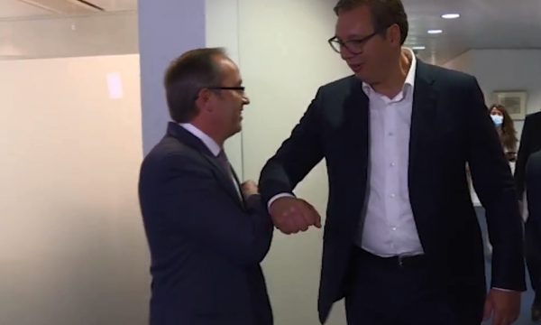 KOSOVA DHE SERBIA SOT NË BRUKSEL/ Diskutohet për çështjet e bashkëpunimit ekonomik