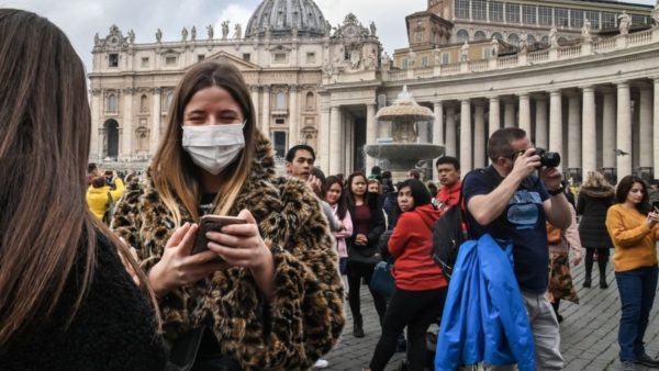 MUNDËSIA E NJË KARANTINE TË DYTË/ BE po përballet me rritjen më të madhe të rasteve të reja me koronavirus