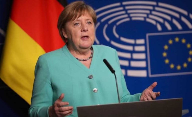 KORONAVIRUSI/ Merkel paralajmëron përkeqësimin e situatës humanitare në botë: Dy janë shkaqet…