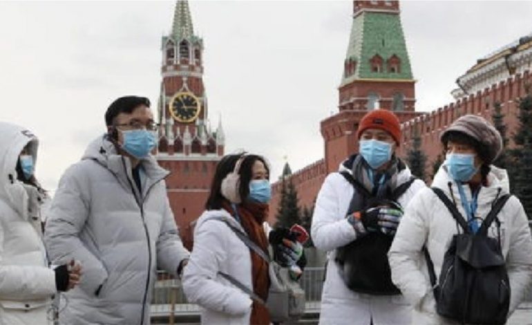 COVID-19/ Gara e Rusisë për vaksinën ngre shqetësime në Perëndim