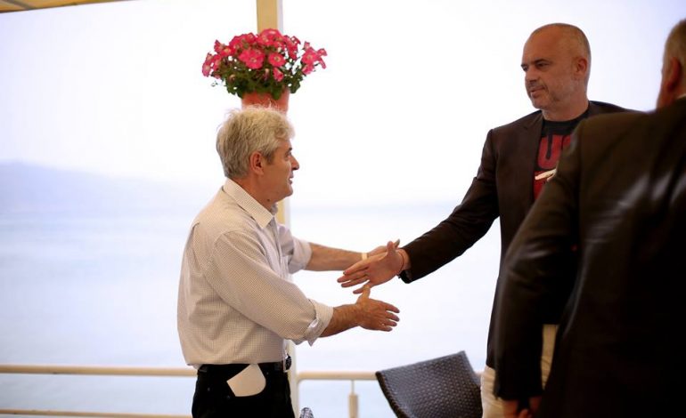 MARRËVESHJA NË MAQEDONI/ Rama: Ditë e shënuar për shqiptarët! Urime Ali Ahmetit që me urtësinë e lidershipit të tij ka bërë kaq shumë